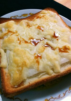 ☆餅チーズ焦がしバター醤油トースト☆-レシピのメイン写真