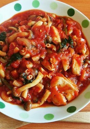 チキンのトマト煮込みパスタ-レシピのメイン写真