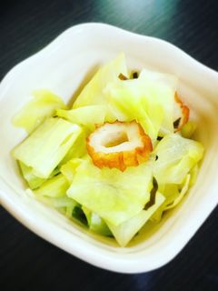 キャベツとちくわの塩昆布和え-レシピのメイン写真