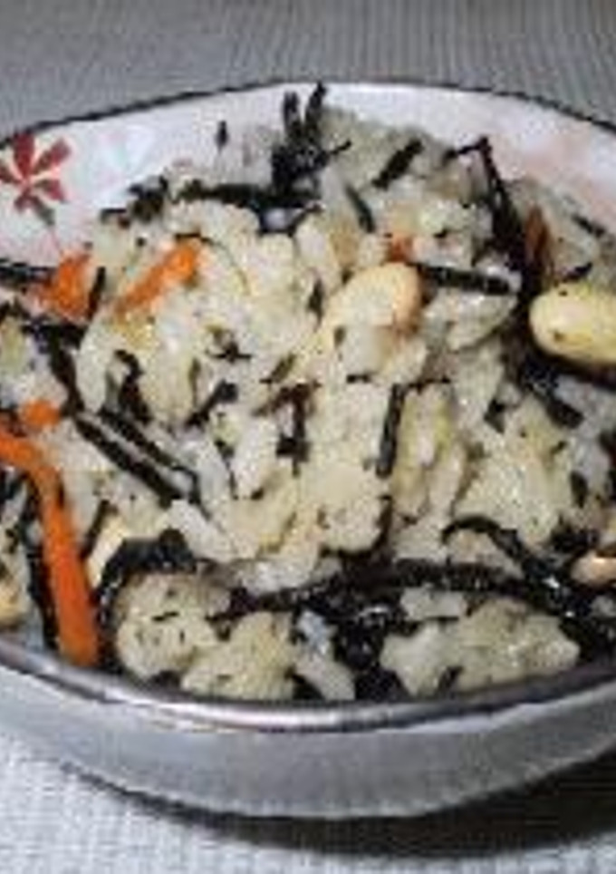 大豆とひじきの炊き込みご飯♪-レシピのメイン写真