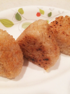 にんにく醤油の焼きおにぎり-レシピのメイン写真