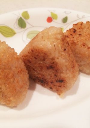 にんにく醤油の焼きおにぎり-レシピのメイン写真