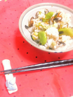 具だくさんでヘルシーなそら豆混ぜご飯♪-レシピのメイン写真