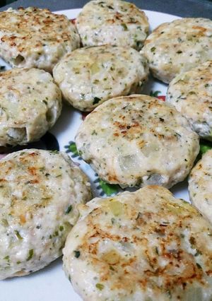 離乳食後期＊簡単！豆腐ハンバーグ-レシピのメイン写真