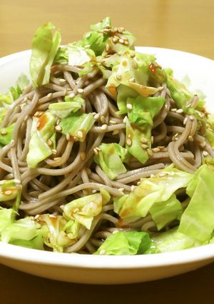 ピリ辛！キャベ千でヘルシー冷やし蕎麦-レシピのメイン写真