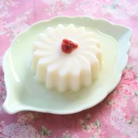 基本からアレンジまで！思わずつくりたくなる「豆乳杏仁豆腐」のレシピ