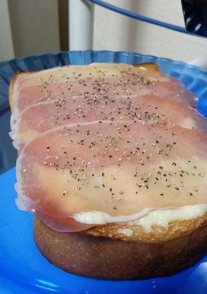 生ハムハニークリームチーズトースト!-レシピのメイン写真