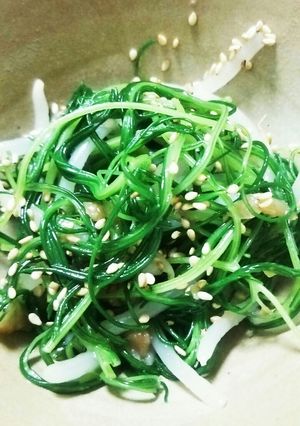 かんたん♪若芽ひじきともやしの梅ナムル-レシピのメイン写真