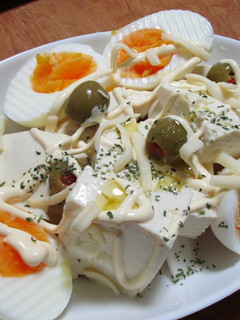簡単感嘆!木綿豆腐と茹卵のチーズサラダ-レシピのメイン写真