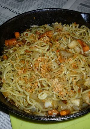 イシスキでアヒージョ･オイルの焼きそば-レシピのメイン写真
