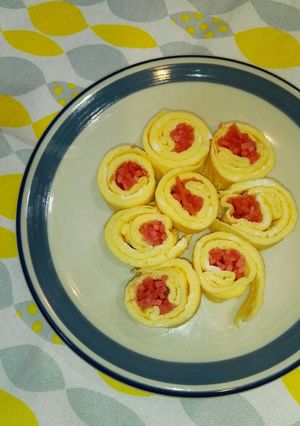 お弁当に♪簡単！紅しょうがの薄焼き卵巻き-レシピのメイン写真