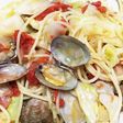 バター香る春キャベツとあさりのパスタ