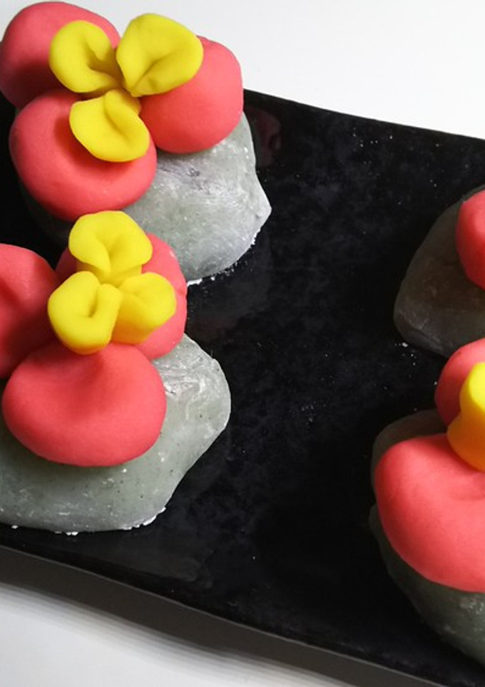 和菓子　よもぎ大福　アヤメ-レシピのメイン写真