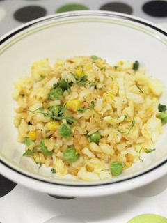 残った野菜で★ガーリックバター醤油炒飯♪-レシピのメイン写真