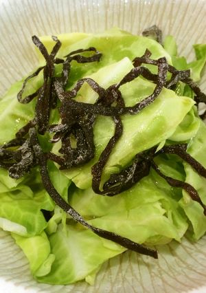 美人レシピ・塩昆布のパリパリキャベツ-レシピのメイン写真