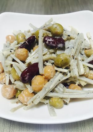 ごぼうと大豆の食物繊維たっぷりサラダ！-レシピのメイン写真