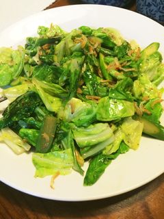 簡単!春キャベツのバター炒め-レシピのメイン写真