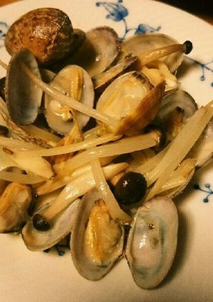 もやし＆しめじとあさりの酒蒸し-レシピのメイン写真