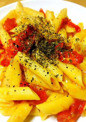 なんちゃって？！クリーミートマトパスタ-レシピのメイン写真