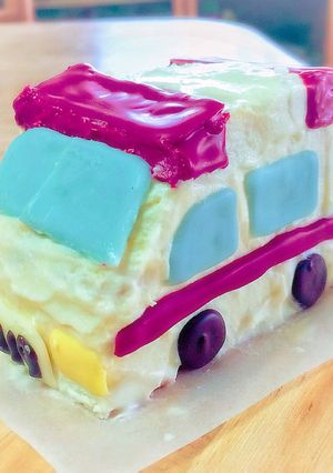 男の子＊働く車＊立体＊ミニ救急車ケーキ-レシピのメイン写真