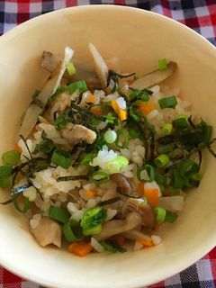 *ごぼうときのこの炊き込みご飯*-レシピのメイン写真
