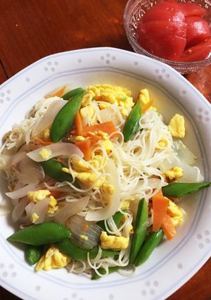 新玉葱とスナップえんどうで素麺チャンプル-レシピのメイン写真