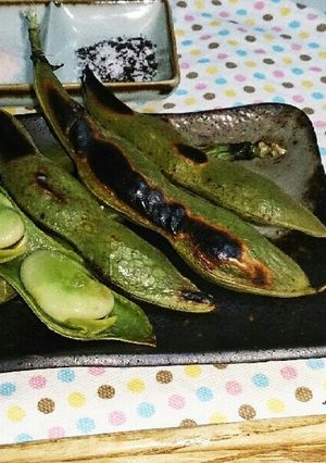 簡単！焼きそら豆♪ビールのお供に☆-レシピのメイン写真