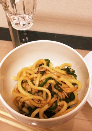 キッチンにある物で！ズボラ焼きうどん-レシピのメイン写真