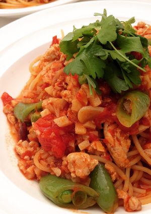 ヘルシー！鶏と筍のトマトソースパスタ-レシピのメイン写真