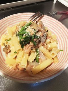 レンコンとほうれん草のマカロニパスタ-レシピのメイン写真