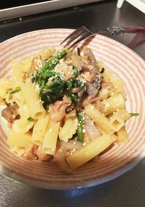 レンコンとほうれん草のマカロニパスタ-レシピのメイン写真