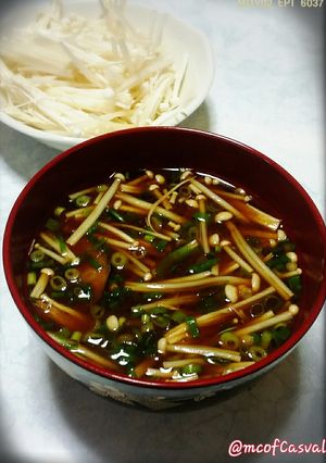 えのきは後入れ♪シャキシャキ味噌汁-レシピのメイン写真