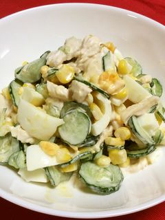 茹で鶏ときゅうりのコーンサラダ-レシピのメイン写真