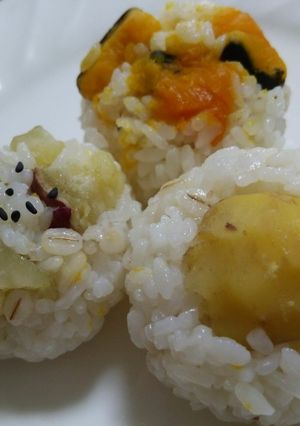 一度に！芋・栗・南瓜*ご飯☆ちぎりむすび-レシピのメイン写真
