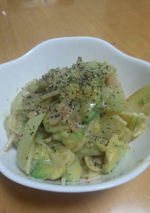 アボカドの簡単クリーミーパスタ-レシピのメイン写真