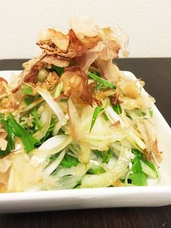 新玉ねぎと水菜のサラダ-レシピのメイン写真