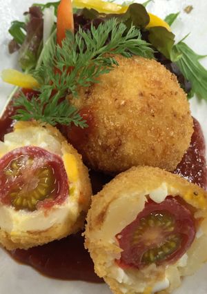 カンタントマト入り玉子コロッケ-レシピのメイン写真