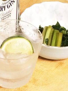 簡単 ピリリ!と辛い葉ワサビの醤油漬け-レシピのメイン写真