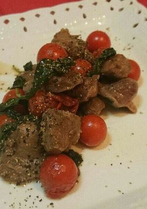 トマトとズリ(砂肝)のバジルコンソメ炒め-レシピのメイン写真