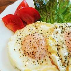 รูปของ 朝食MEC！真ん丸ハムチーエッグ♡