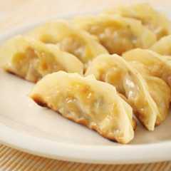 รูปของ もち麦入り蒸し大豆のギョウザ
