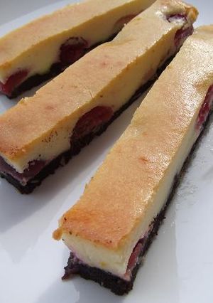 ☆チェリーチーズケーキバー☆-レシピのメイン写真