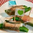 スナップえんどうの生ハム巻き。