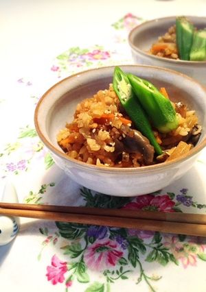 平茸入り炊き込み玄米ご飯-レシピのメイン写真