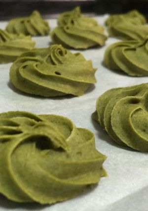 簡単20分おやつ抹茶そば粉の絞りクッキー-レシピのメイン写真