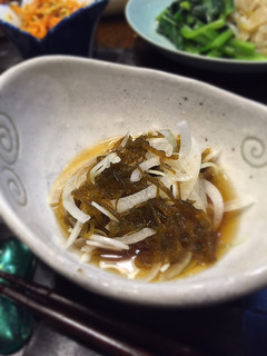 血液サラサラ♬もずくと新玉ねぎの酢の物-レシピのメイン写真