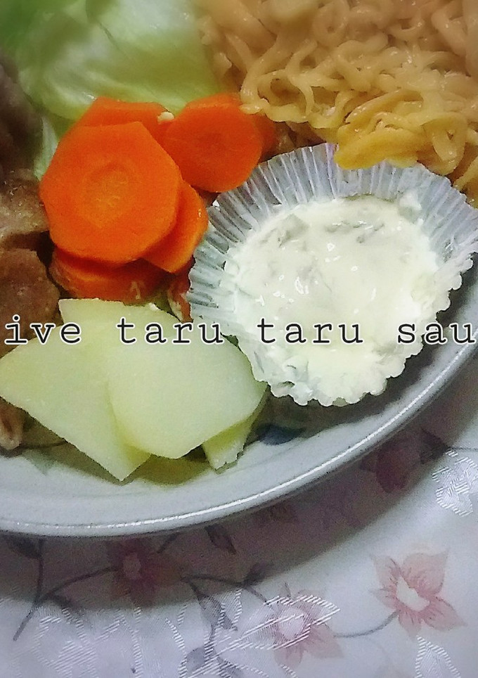 蒸し野菜とオリーブの実のタルタルソース-レシピのメイン写真