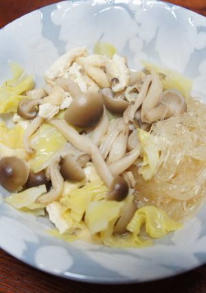 きゃべつ・ぶなしめじ・油揚げ・春雨の煮物-レシピのメイン写真
