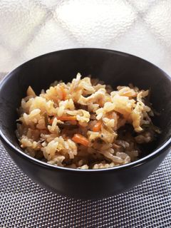 簡単炊き込みご飯-レシピのメイン写真