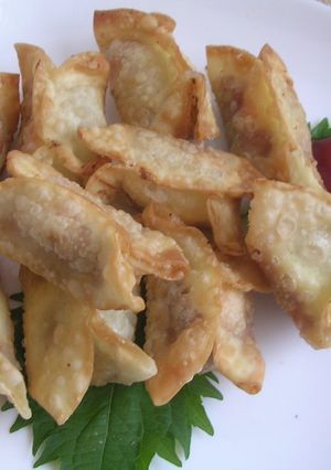 簡単♪納豆とケチャップ・チーズの揚げ餃子-レシピのメイン写真
